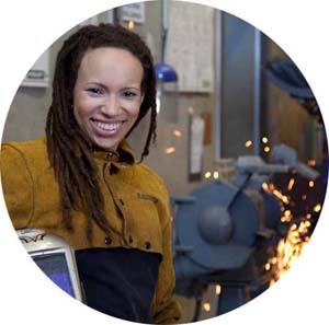 welding woman