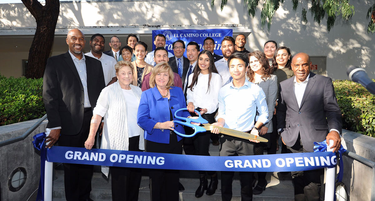 Warrior Pantry Opens