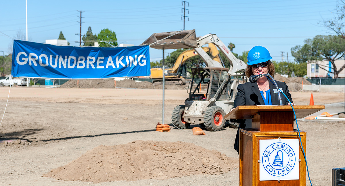 Administration Building Groundbreaking