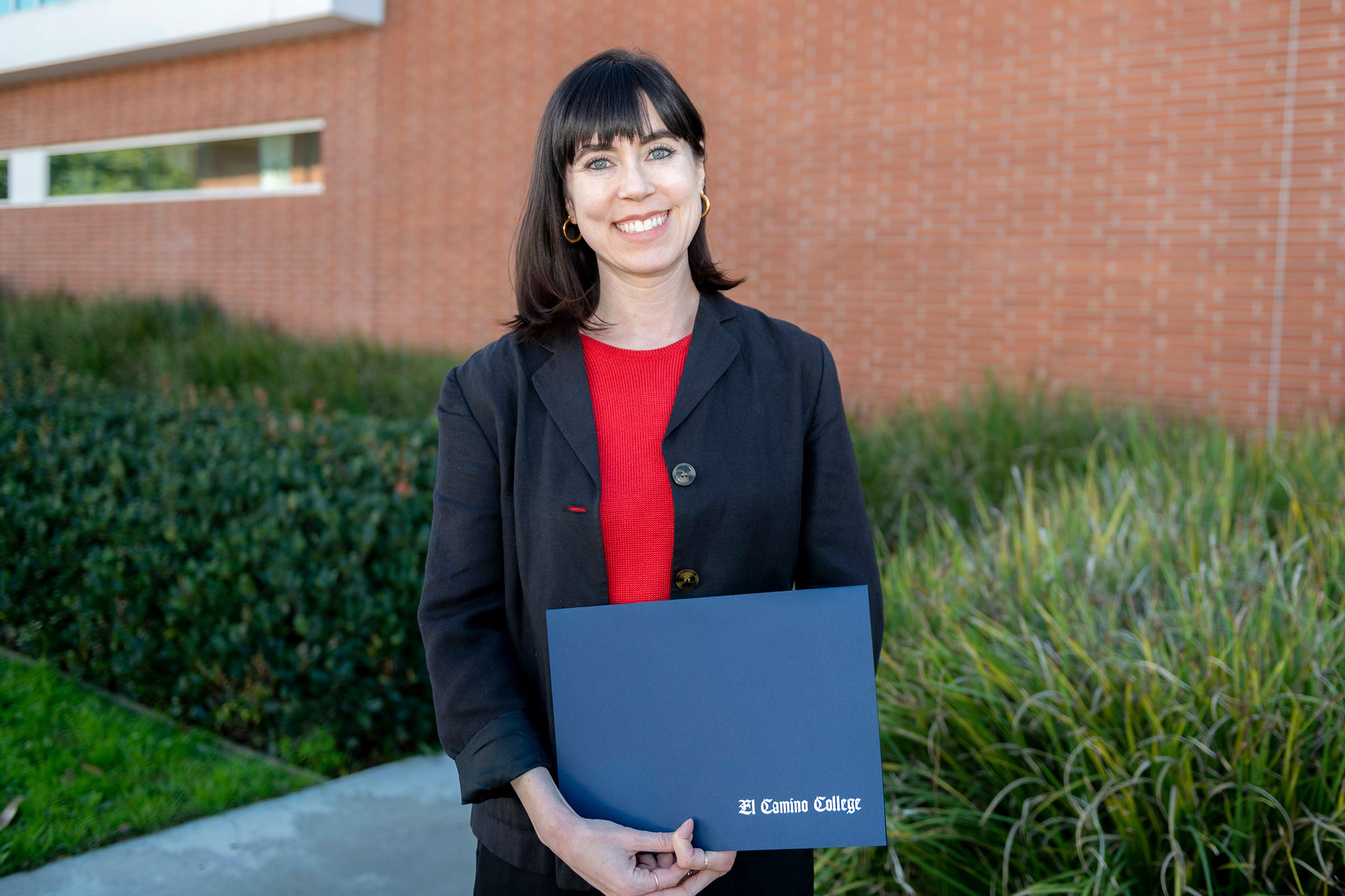 Outstanding Adjunct Faculty 2018: Elizabeth Russell