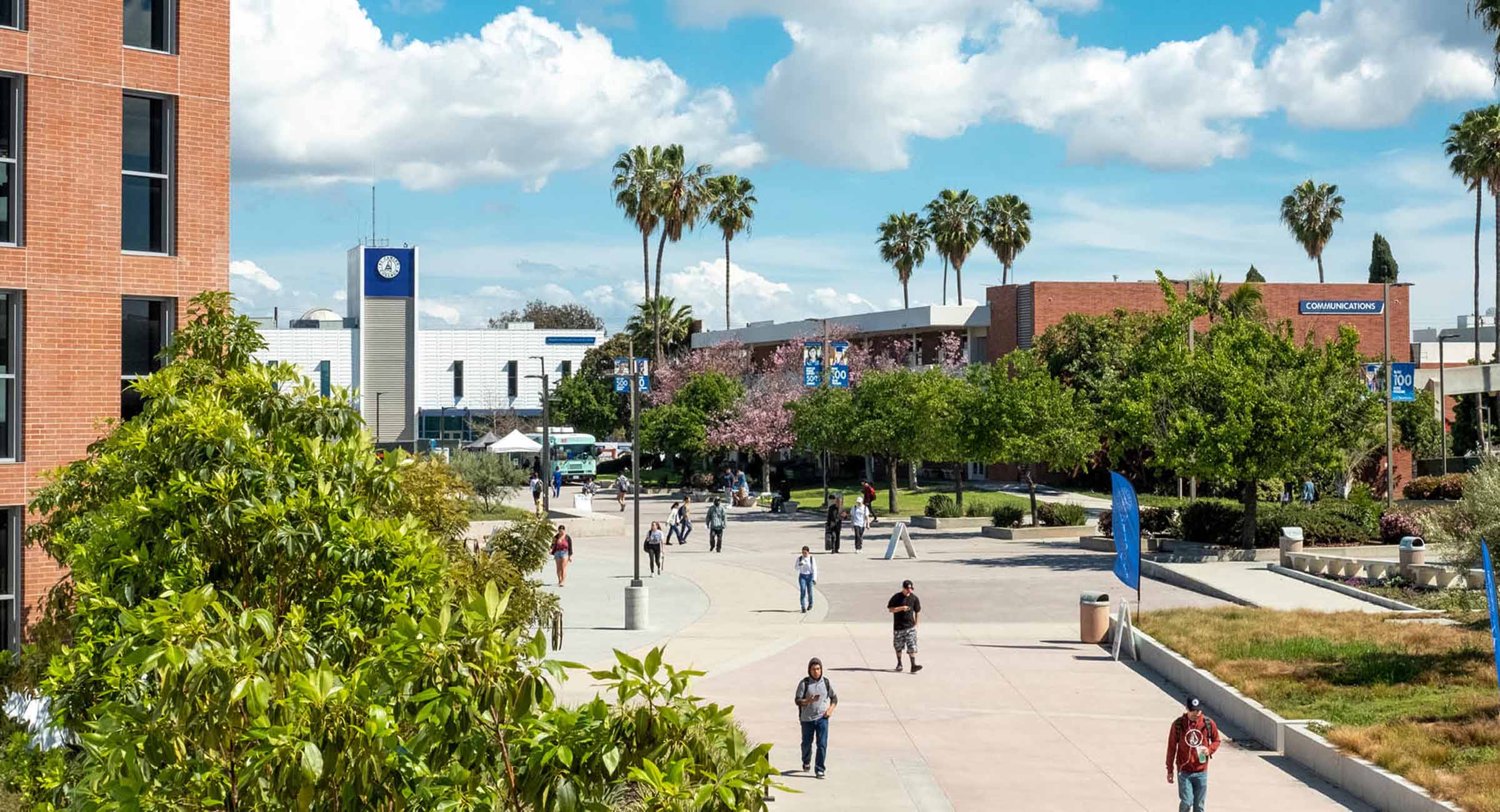 Spring 2022 Classes Open on Campus